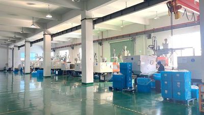 Shangyu ShengRuiSi Packaging Co.,Ltd linia produkcyjna producenta
