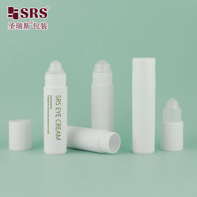 20 ml białej plastikowej rolki na butelce do oleju eterycznego lub perfum z śrubą na muszce i gładką powierzchnią