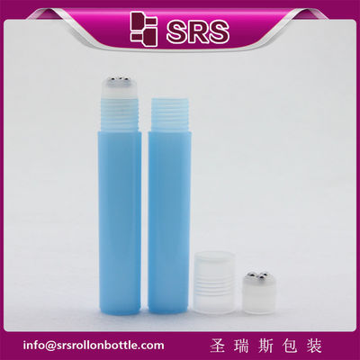 Kosmetyczny pusty 15 ml plastikowy rolnik perfum na butelce z trzema stalowymi kulkami